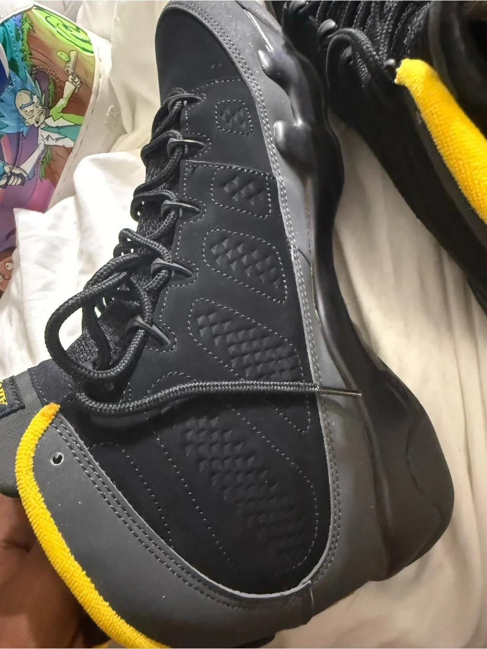 Jordan Men's Black and Yellow High-Top Sneakers
